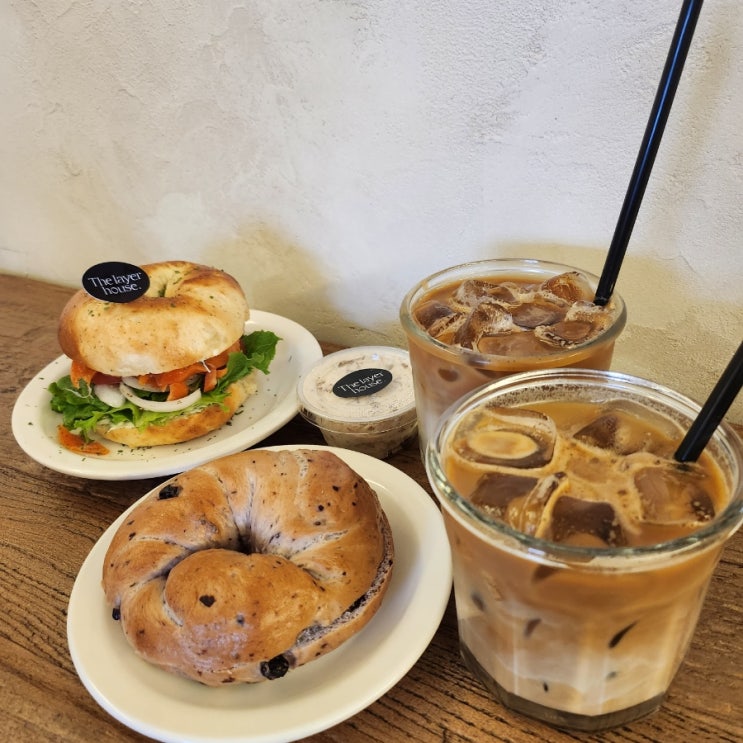  용인 카페 더레이어하우스 베이글 맛집 내돈내산 맛이쪄 / 둔전역 카페