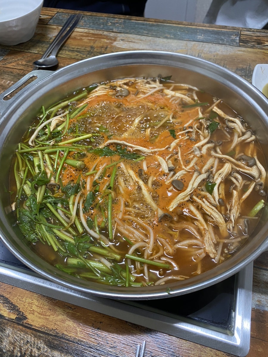 미담돼지국밥 공업탑점 사진 1
