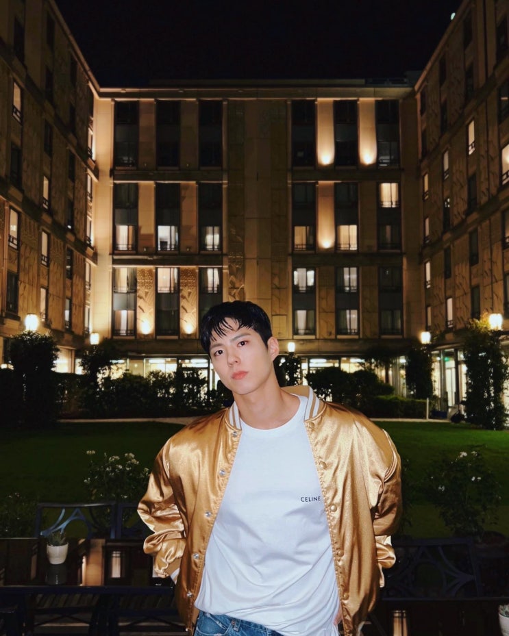 박보검 파리 패션 후덜덜한 셀린느 자켓 가격 박보검 파리 패션 후덜덜한 셀린느 자켓 가격