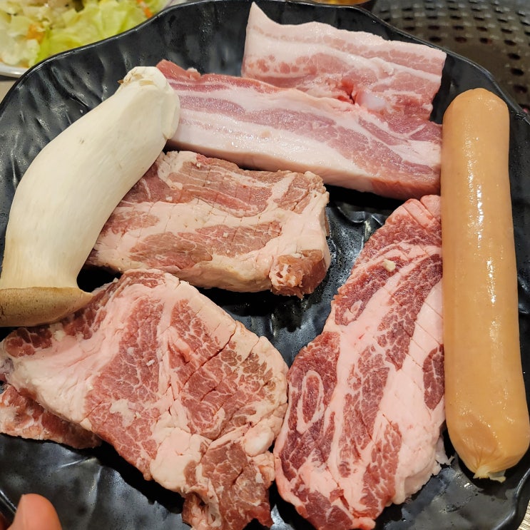  삼성동 고기집 - 삼겹살이 맛있는 탐라도야지! 회식하기 딱~