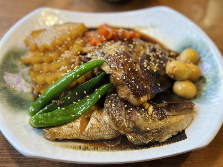  구의역 해산물맛집 예술이야 | 도미 머리조림, 메로구이, 열빙어구이, 메로구이, 돈까스, 우동 구의 포차:서울 자양동