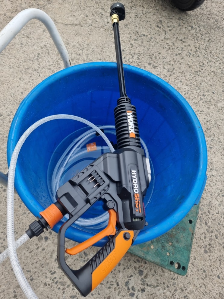  자동차 셀프세차 HYDROSHOT (하이드로샷) 무선 고압세척기 WG630E