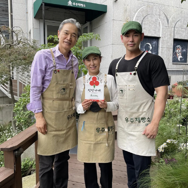 정보석 나이 배우 와이프 부인 기민정 결혼 가족 자녀 고향 빵집 정보석 나이 배우 와이프 부인 기민정 결혼 가족 자녀 고향 빵집