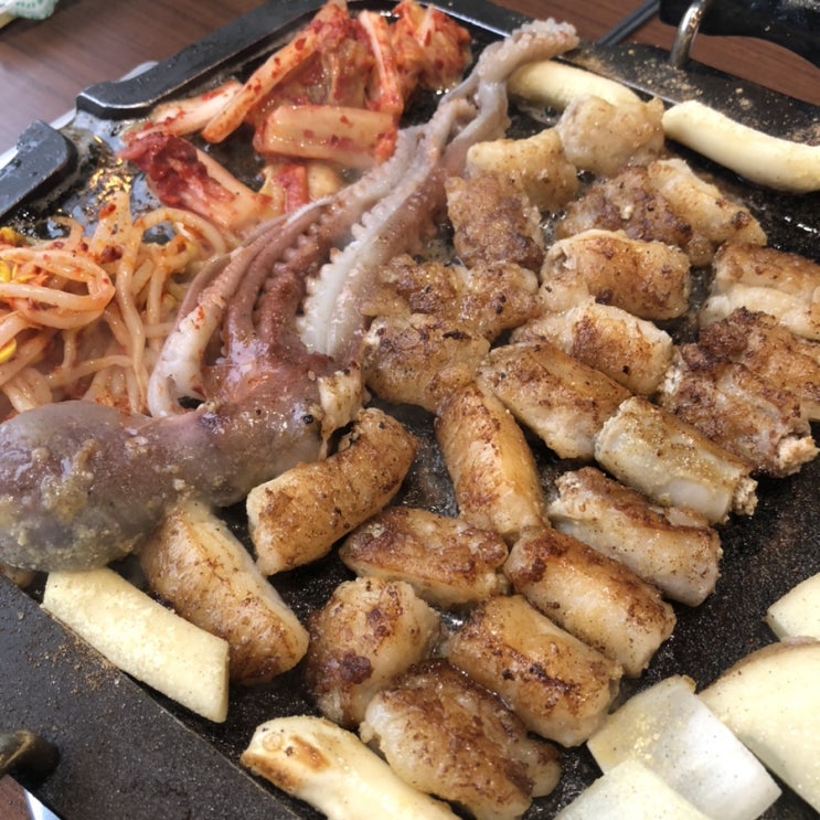  송도곱창맛집 호랭이돌곱창 캐슬파크점 낙지 육회 선짓국 서비스