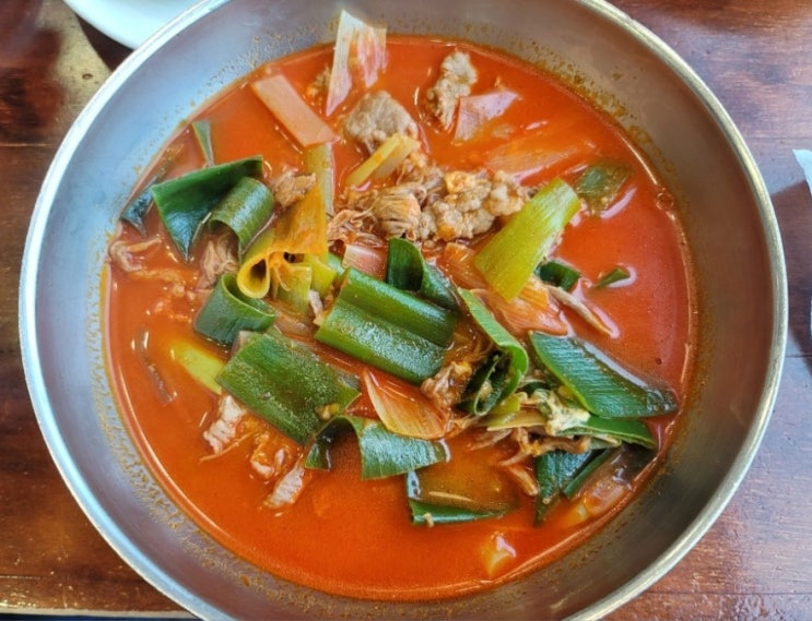  얼큰ㆍ진한 국물이 최고인, 이화수전통육개장 오산세교점