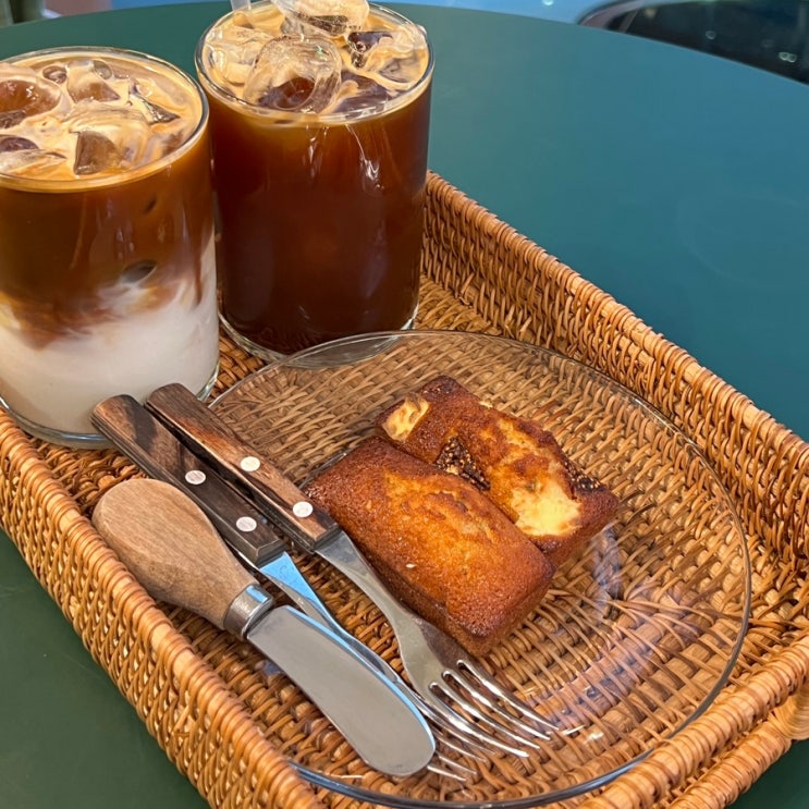  원주 관설동 카페, 휘낭시에가 맛있는 디저트 맛집 Cafe umme 카페 음메