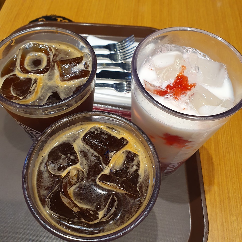 탐앤탐스 제천점 사진 5