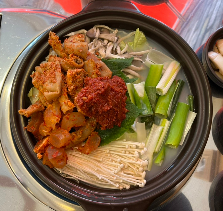  [군자역 맛집] 소곱창전골 전문점 "버릴게없소"