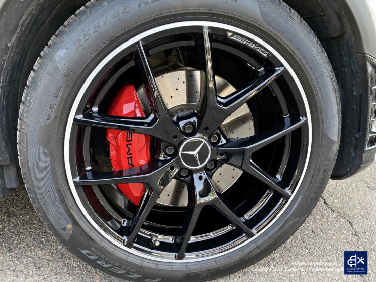 벤츠 GLC43 AMG 휠수리 후 투톤 유광 휠도색 + 레드 캘리퍼 도색