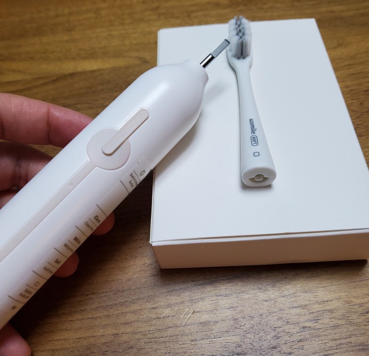 입문용 음파전동칫솔 치석제거 , 구취제거에 효과적인 유스마일 입문용 음파전동칫솔 치석제거 , 구취제거에 효과적인 유스마일