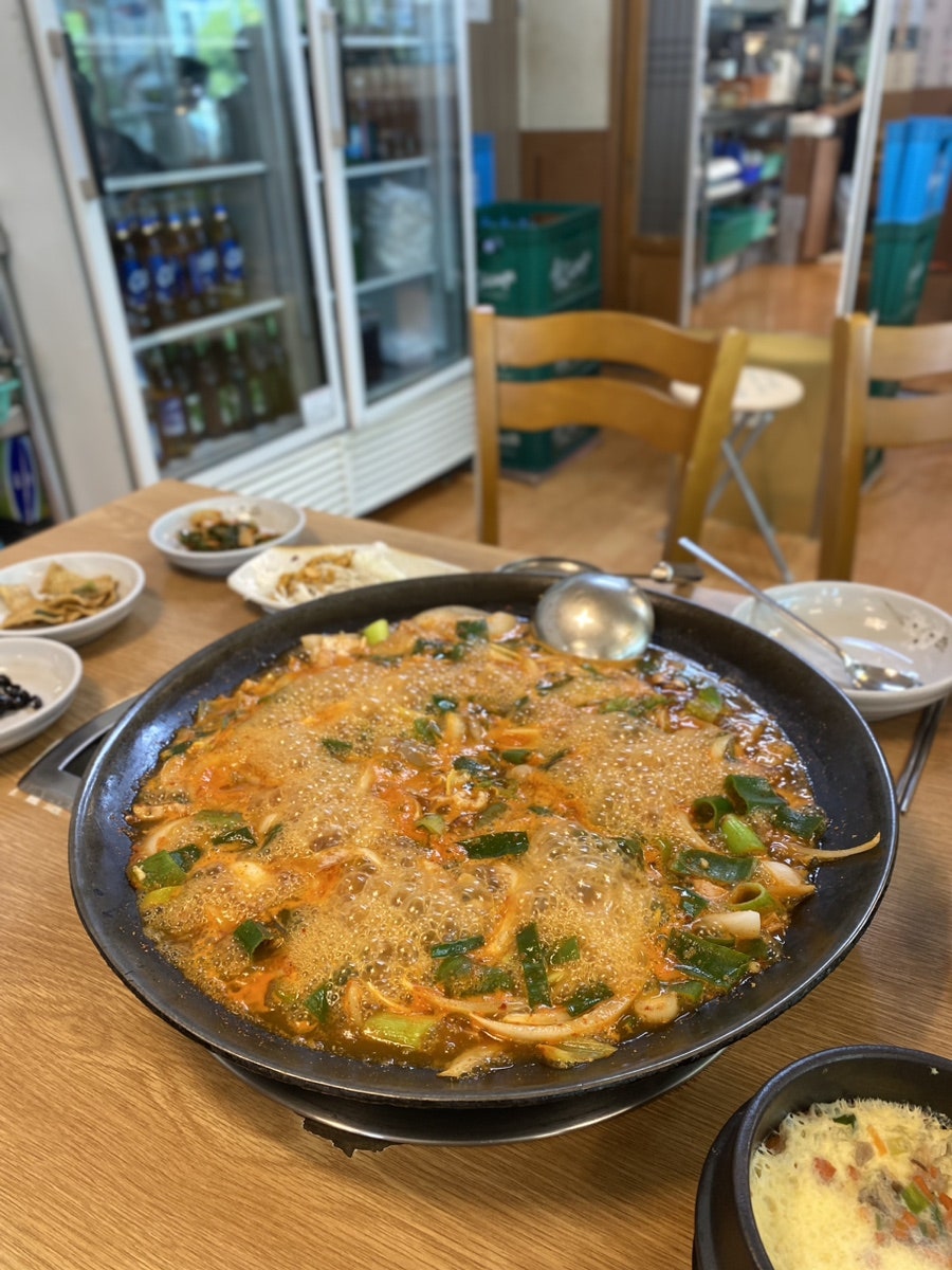 미담돼지국밥 공업탑점 사진 3