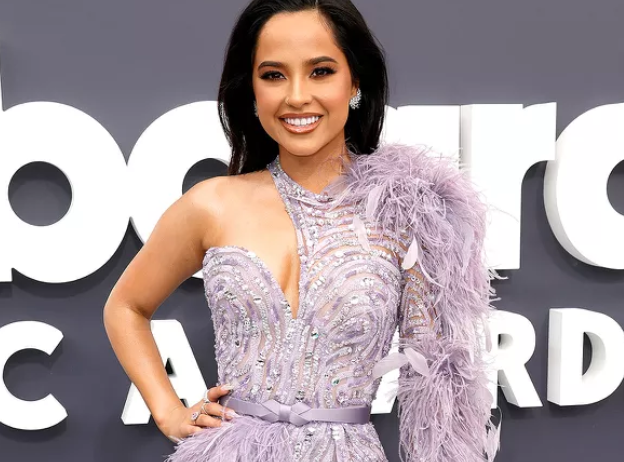 Becky G는 'Mi Casa, Tu Casa'를 그녀의 첫 번째 헤드라인 투어에서 만듭니다 - 날짜 보기 Becky G는 'Mi Casa, Tu Casa'를 그녀의 첫 번째 헤드라인 투어에서 만듭니다 - 날짜 보기