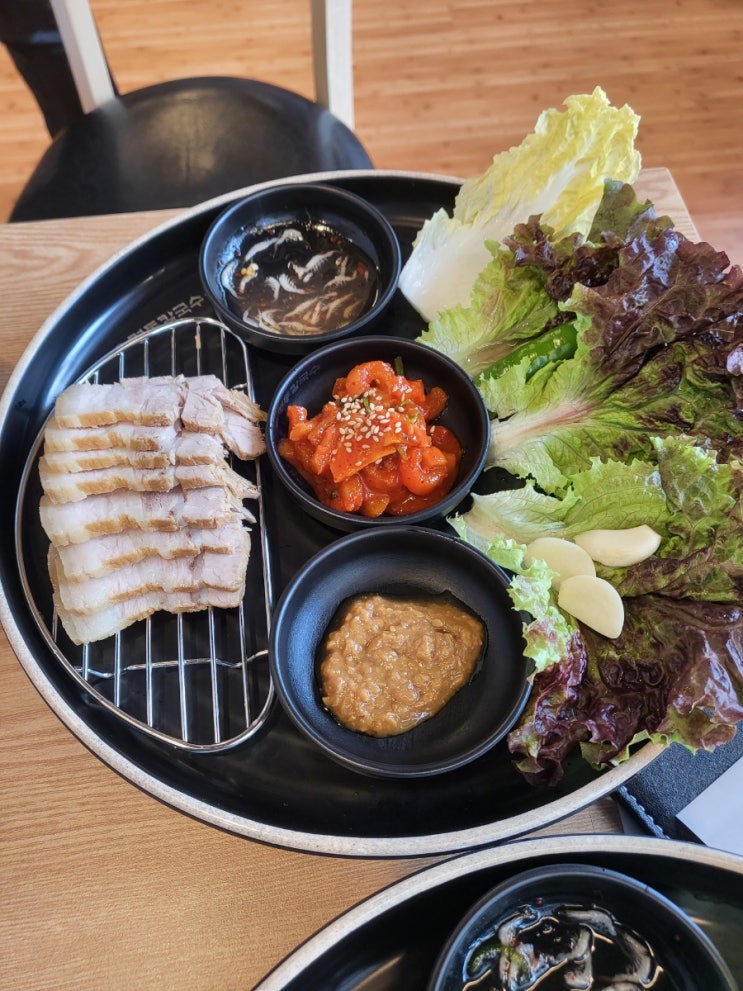  깔끔한 보쌈정식 명동칼국수샤브샤브 검단신도시 칼국수 맛집