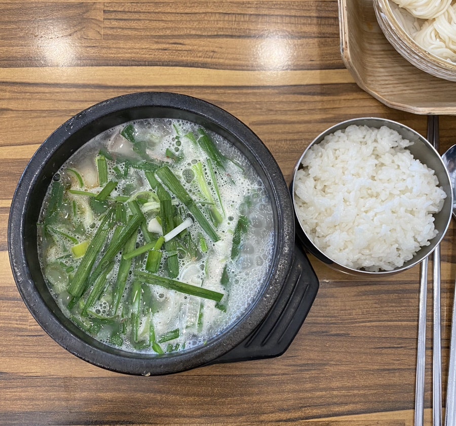 미담돼지국밥 공업탑점 사진 2
