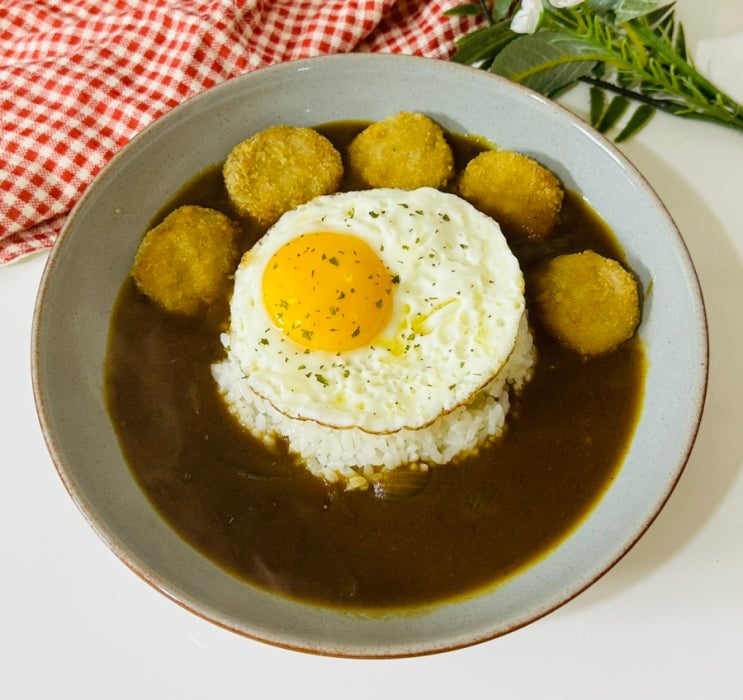  토마토 양파 카레 만들기 골든 카레 매운맛 양파 카라멜 라이징으로 달짝지근하고 맛있는 나의 초간단 카레 레시피