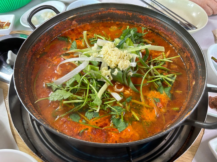  경기 양주 섬진강 메기매운탕