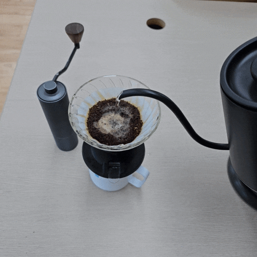 (제품 리뷰 / 주방 가전) 커피 애호가들의 필수품 집에서 핸드드립을 손쉽게 -타임모어 스마트 피쉬-  / 연마제 제거 방법