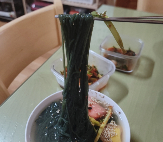  냉면밀키트 곰취 곤드레 취나물 태백산채냉면 국산사골육수 진심 맛있어요