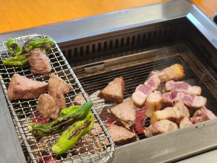  사당 : 화씨이육공 l 깔끔하게 구워주는 육즙가득 고기집