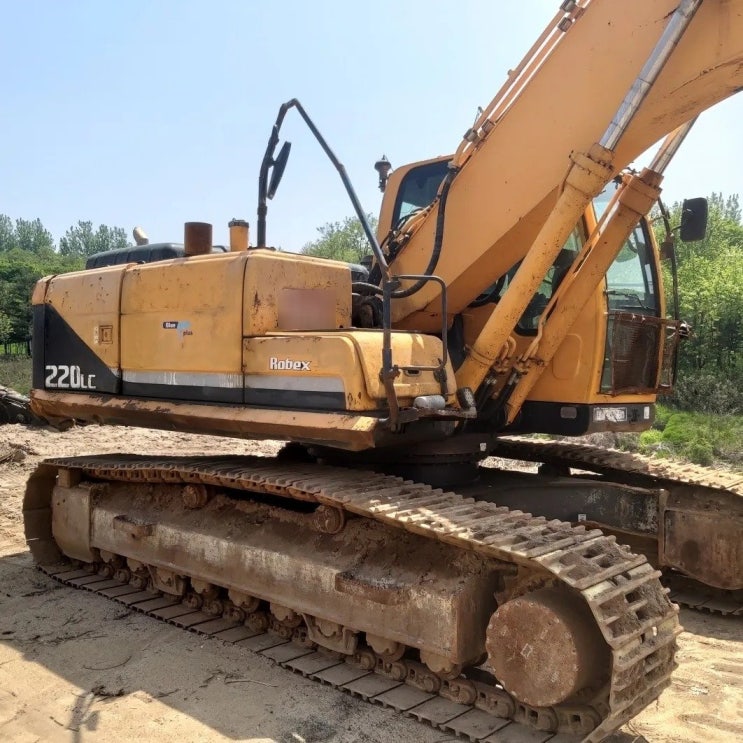 현대 R220LC 2013년식 4500만원 판매합니다. 현대 R220LC 2013년식 4500만원 판매합니다.