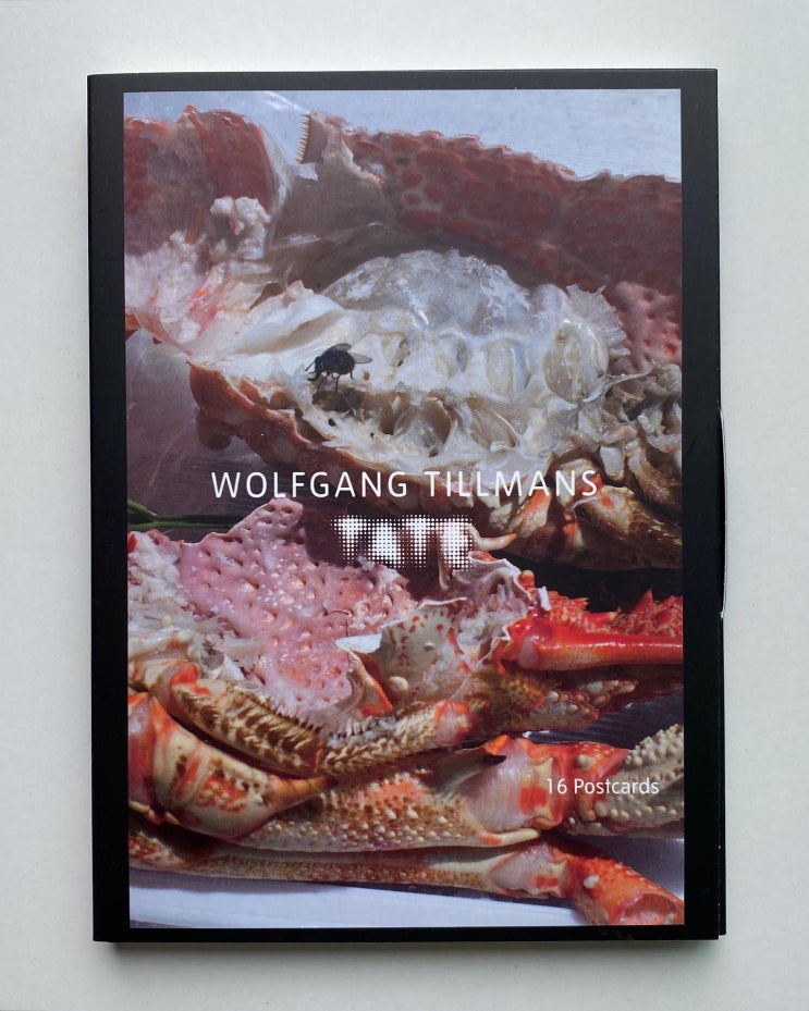  Wolfgang Tillmans postcard book