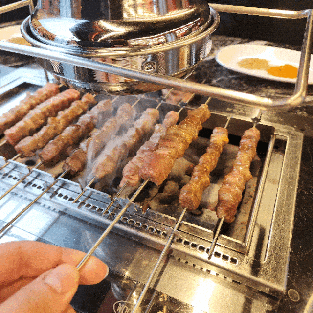  울산 삼산동 양꼬치 맛집 구룡성양갈비양꼬치 넓고 깔끔한 실내 구비