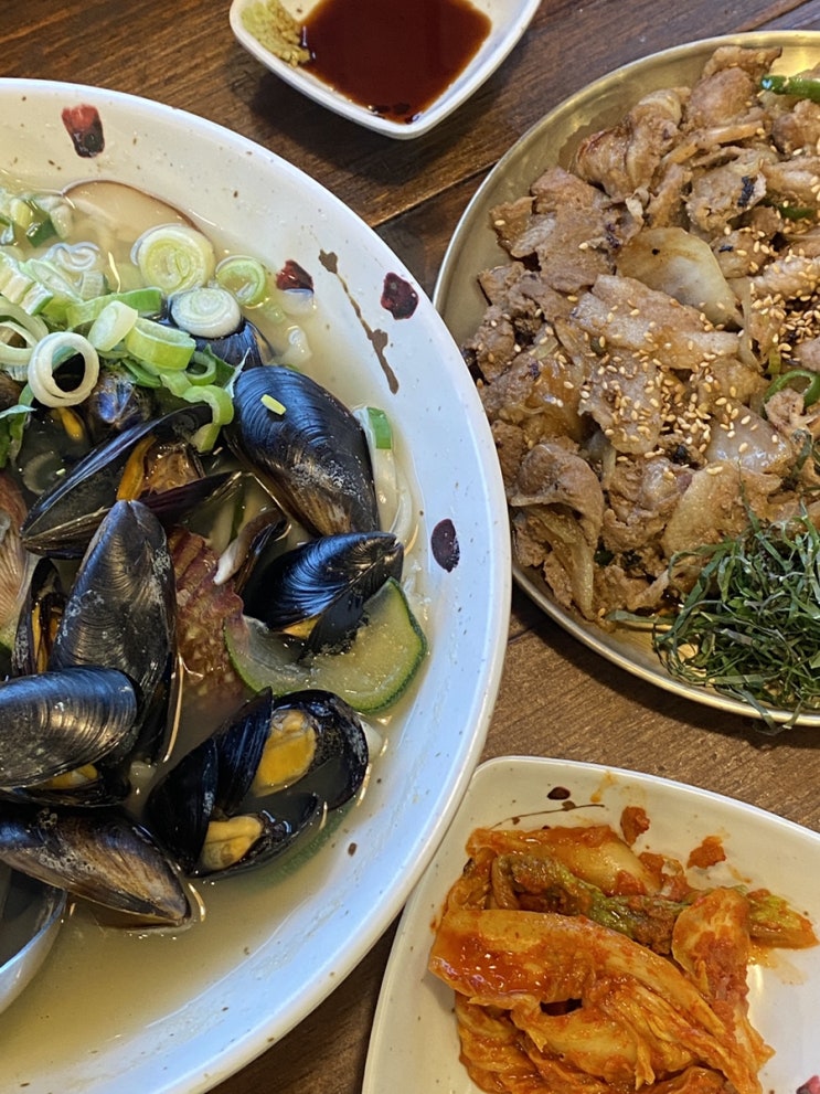  부산 광안리 :: 해변을 보며 먹는 칼국수 전문점 '나사리식당 광안점'