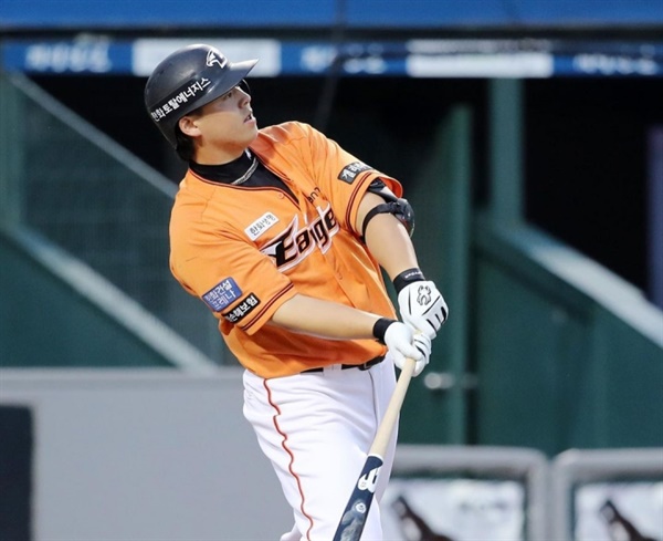 유먕주 꼬리표 뗀 노시환… 이젠 어엿한 KBO <b>대표 3루수</b>가 됐다