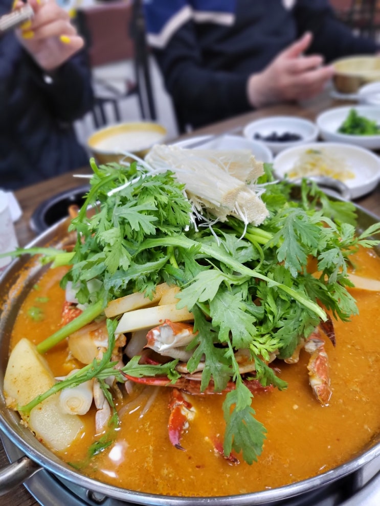  유니아일랜드cc맛집 강화도에가면 꼭 먹어야하는 꽃게탕 충남서산집