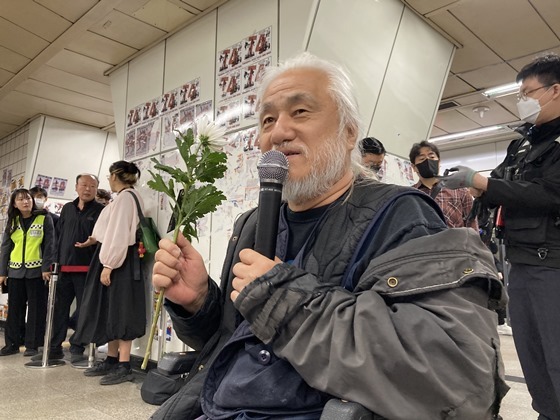 전장연 “尹정부 1년, 장애인 인권 부정당해. ‘약자 복지’ 약속 지켜라” 전장연 “尹정부 1년, 장애인 인권 부정당해. ‘약자 복지’ 약속 지켜라”