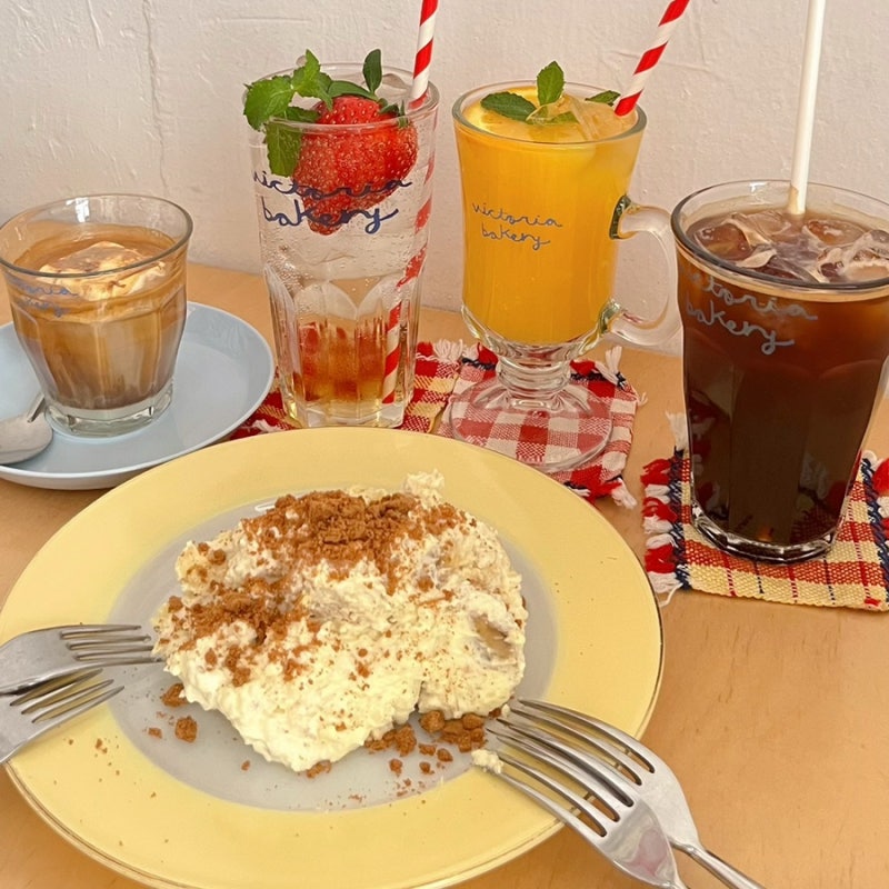 서울 서촌 아기자기 귀여운 베이커리샵, 바나나 푸딩이 맛있는 카페추천 [빅토리아베이커리 ....