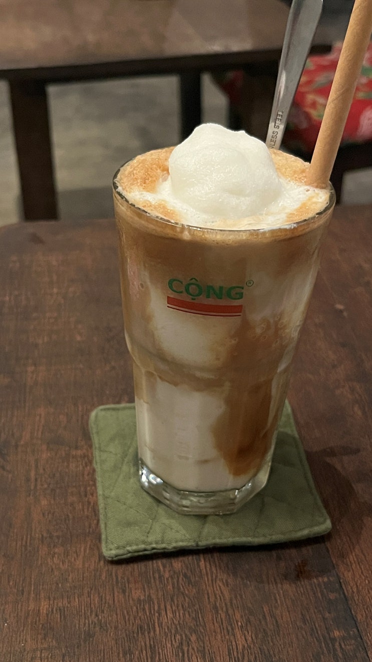 [베트남/다낭]한시장 근처 콩카페 2호점 코코넛 커피
