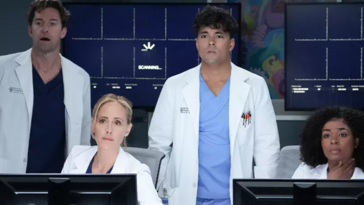 'Grey's Anatomy': 루카스가 시몬에게 고백하고 조는 새로운 구혼자가 있습니다