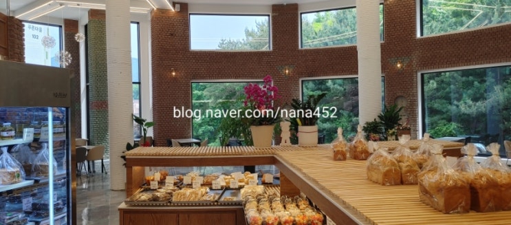  [일상로그] 송추 양주카페 '서오릉제빵소 양주점' 방문 후기 (feat. 서울근교 신상카페 뷰맛집)
