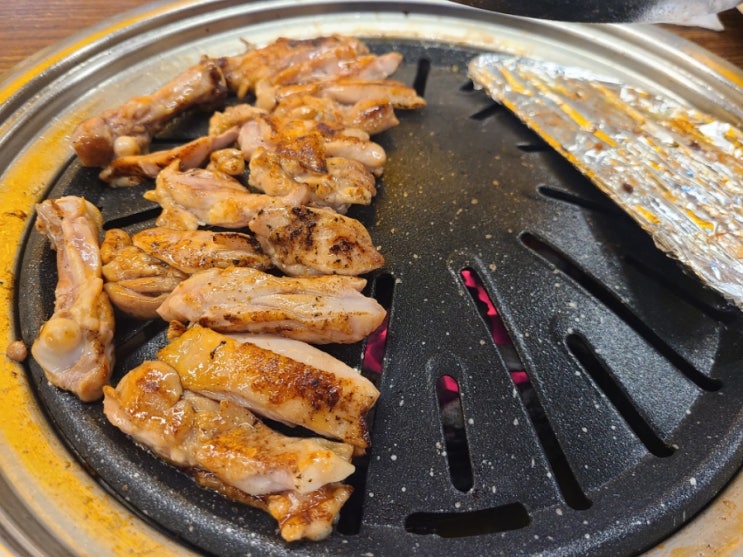  [외식-닭갈비] 오랜만에 생각난 숯불로 구워 먹는 닭갈비 맛집! 만덕숯닭92