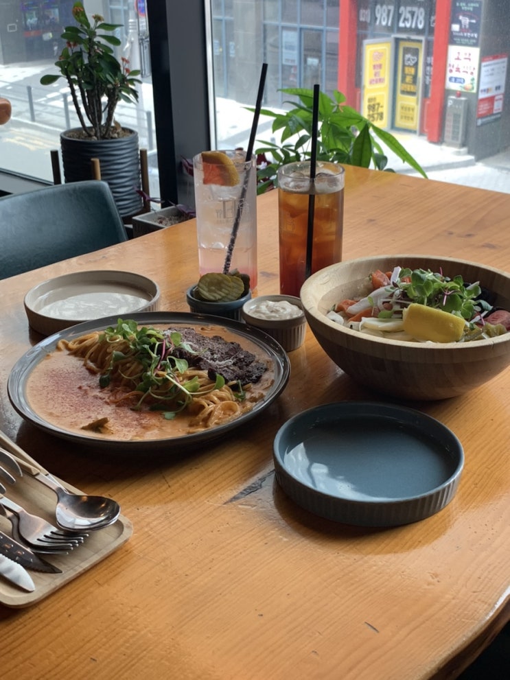  브런치페리아, 여유롭게 모임하기 좋은 풍무동 맛집