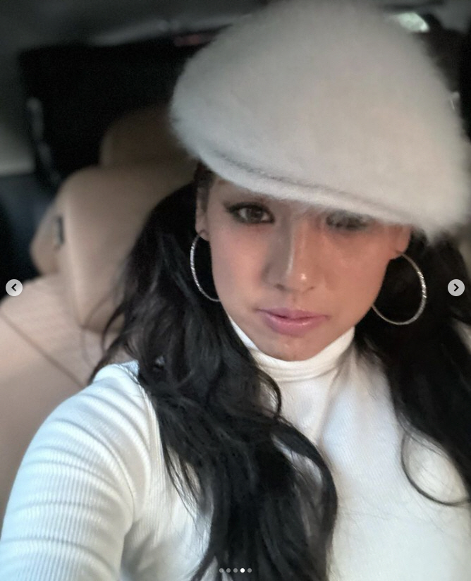 가수 이효리, 20년 전 '헤이걸' 완벽 재현...다시 20대로 돌아간 클래스가 다른 댄스 여신 가수 이효리, 20년 전 '헤이걸' 완벽 재현...다시 20대로 돌아간 클래스가 다른 댄스 여신