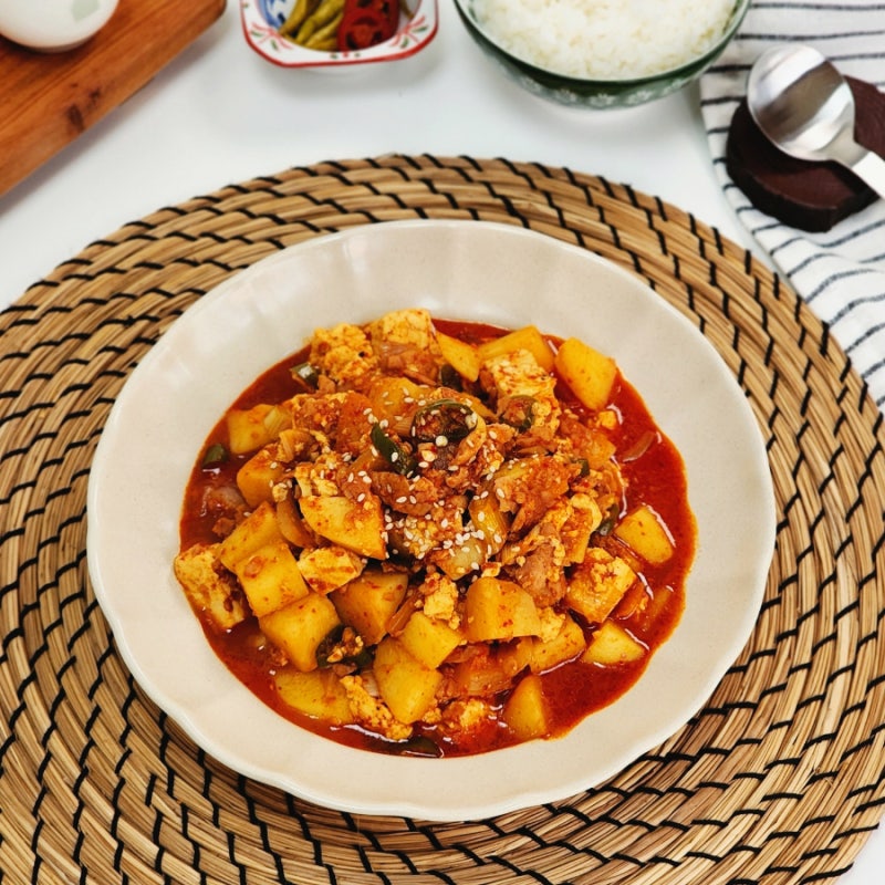 편스토랑 이찬원 스팸짜글이 찬또 양념 찌개 레시피 두부 감자짜글이 자취생 반찬 만들기