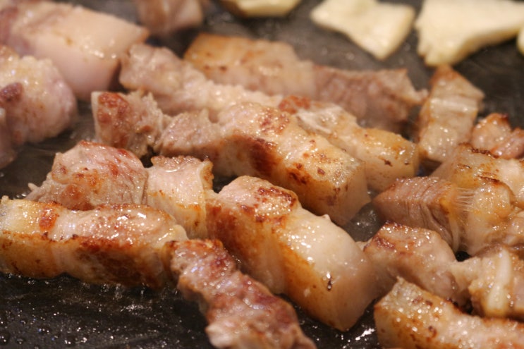  제주 서귀포 안덕면 산방산이 보이는 흑돼지 맛집 블랙피그