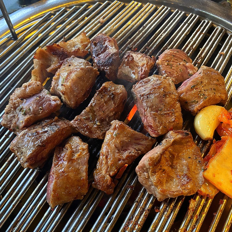  상수역고기집 갈매기살이 맛있는 통통숯불고기 본점