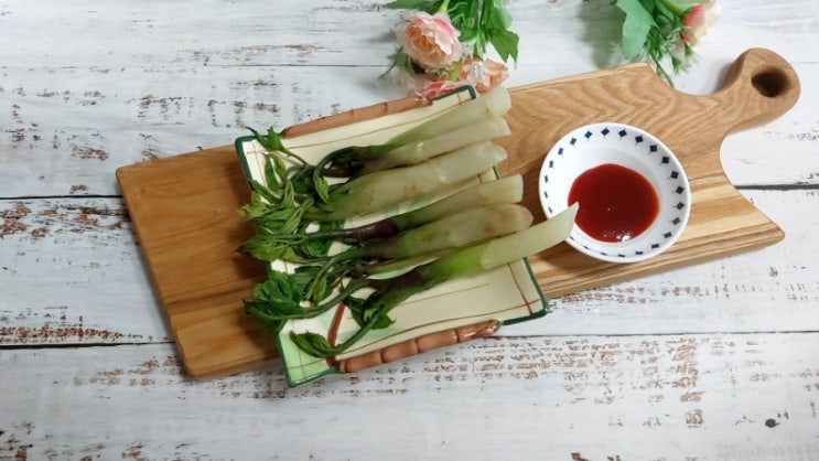  땅두릅 요즘파머스농산물 향과 맛이 좋네