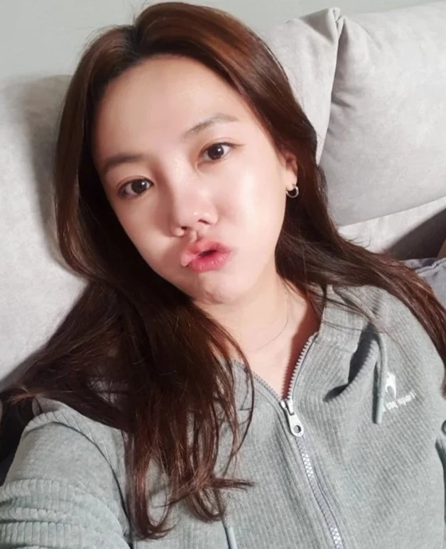 "연하 남자친구 있다" 폭탄 발언했던 고은아 근황, 테니스 시작해 물오른 미모 "연하 남자친구 있다" 폭탄 발언했던 고은아 근황, 테니스 시작해 물오른 미모