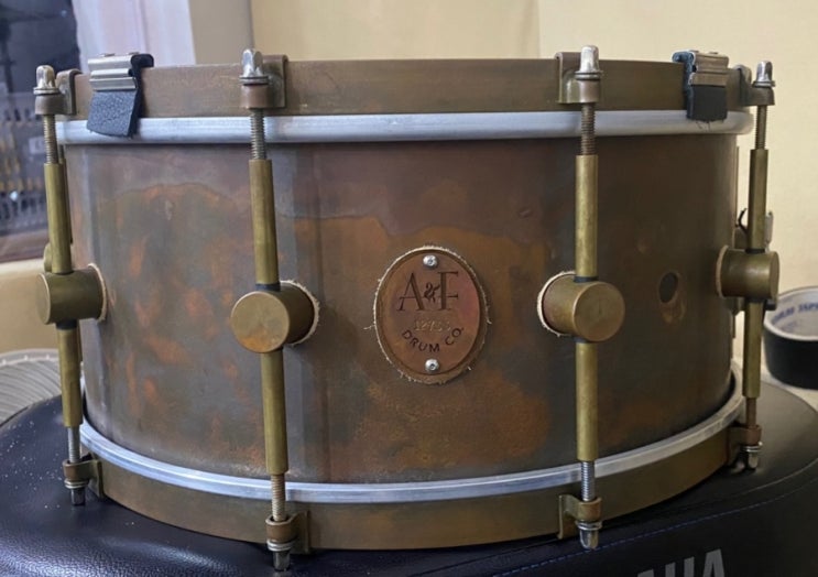  A&F 드럼 컴퍼니 로우 브라스 스네어 14"x6.5" (A&F Drum Co. Raw Brass Snare 14"x6.5")
