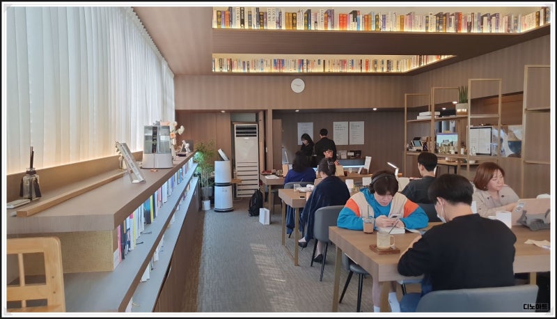 네이버 인플루언서 [네이버 인플루언서] 디노아트의 욕망의북카페
