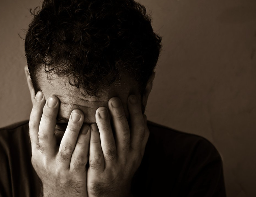  외상 후 스트레스 장애(PTSD)의 원인과 증상, 치료방법은?
