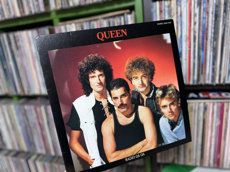 Queen(퀸) - Radio Ga Ga (Album / 12