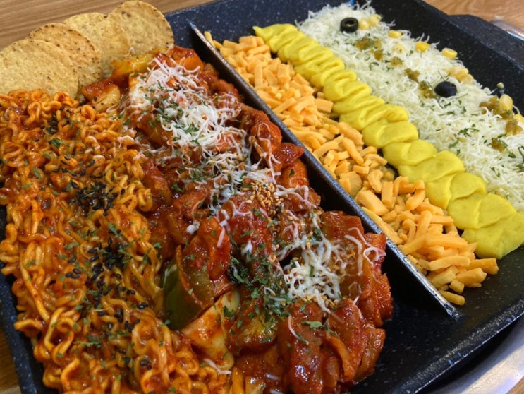 서면닭갈비 혼밥가능 헬로팬 리치골드닭갈비