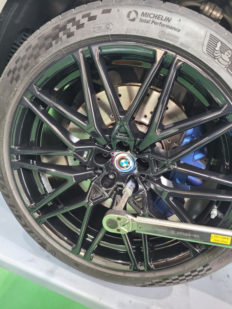 경기 오산 외삼미로 / 휠복원/도색 / BMW / X6