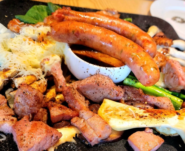  오창 데이트 맛집 명작 후기입니다.