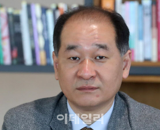 배터리아저씨 "2차전지 손해 봤다고? 물 타거나 버텨라" 배터리아저씨 "2차전지 손해 봤다고? 물 타거나 버텨라"